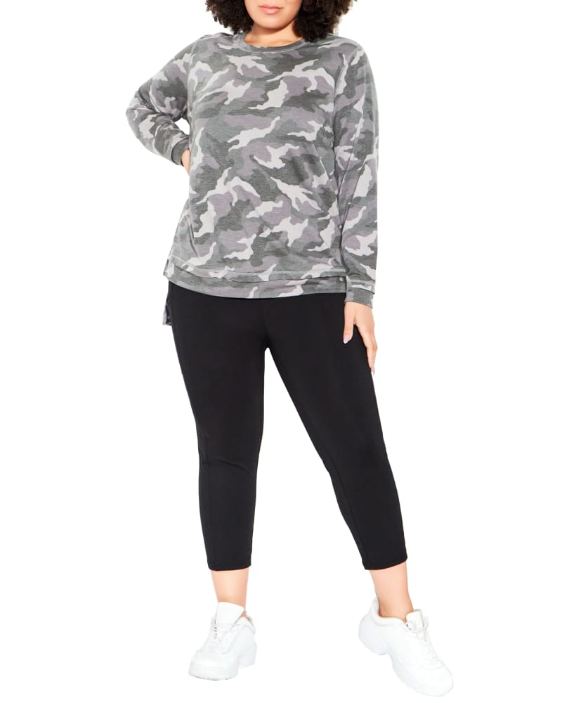 Front of a model wearing a size 14 Kelly Hi Low Sweatshirt in Camo Print by Zim & Zoe. | dia_product_style_image_id:228577